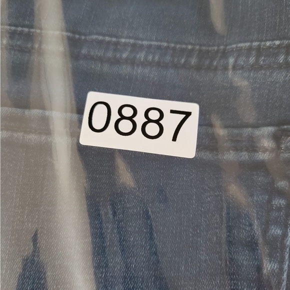 NYDJ  Straight Leg Lift Tuck Stretch Jeans Sweetbay Blue Sz 10 NWT - Picture 7 of 7